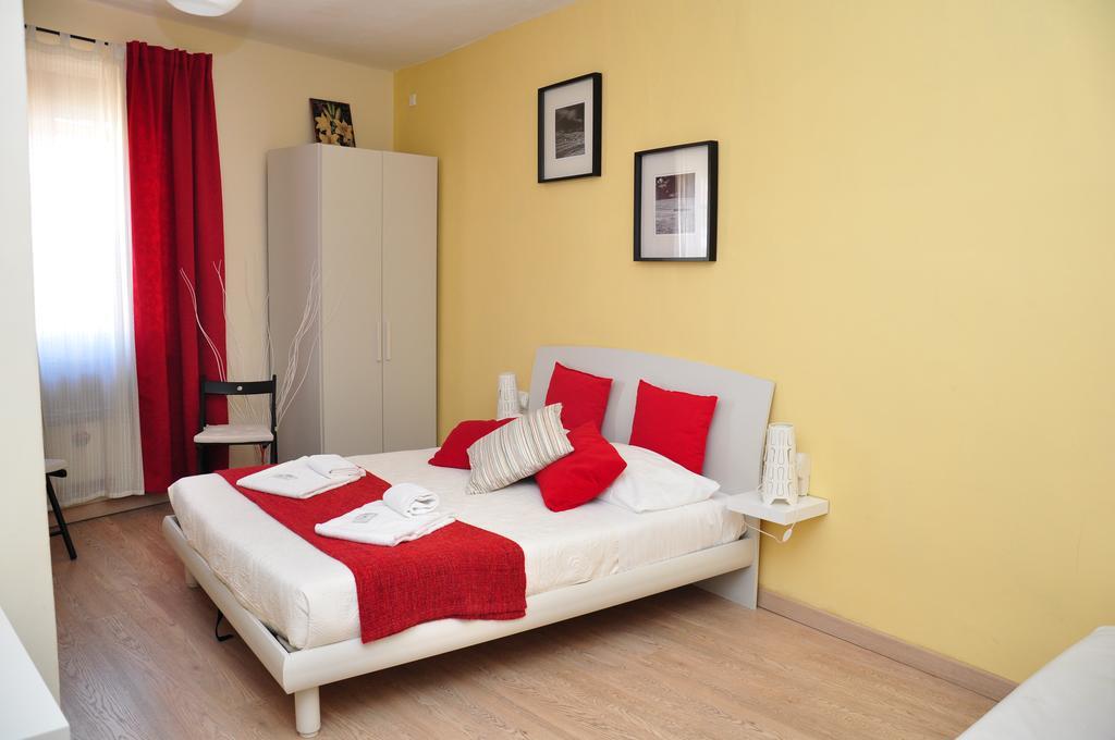 At Home Bed And Breakfast Lucca Exterior foto